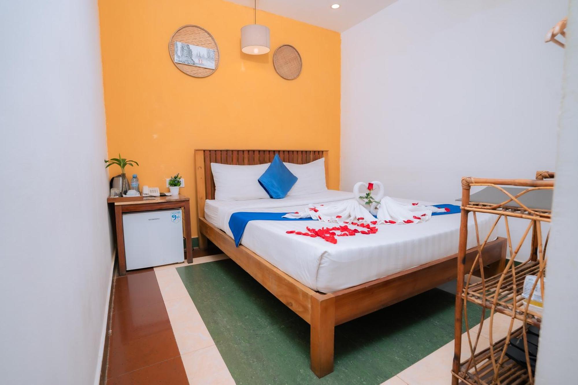 Hotel Grand Elevation